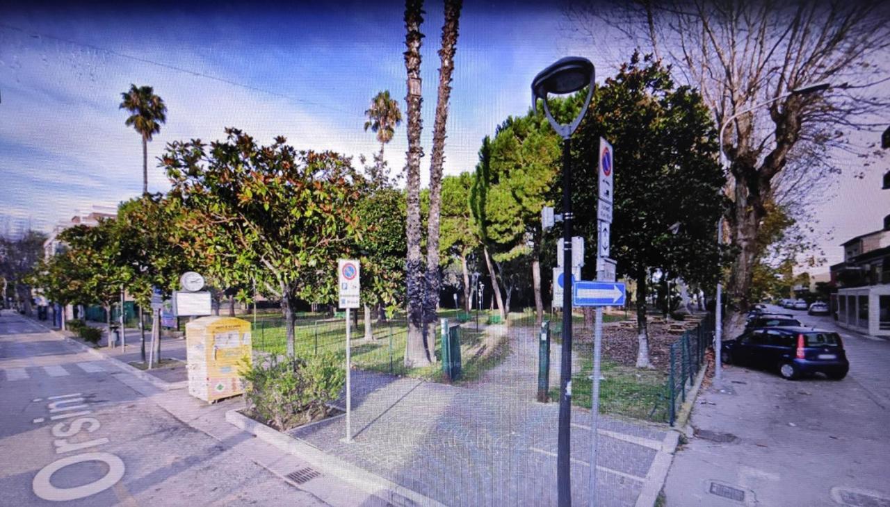 ジュリアノーヴァLa Casa Vicino Al Parcoアパートメント エクステリア 写真